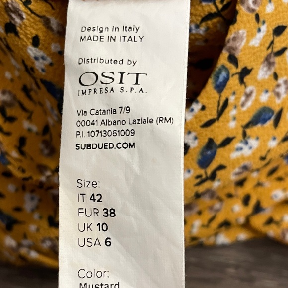 Sunny Floral Romper - Picture 3 of 4